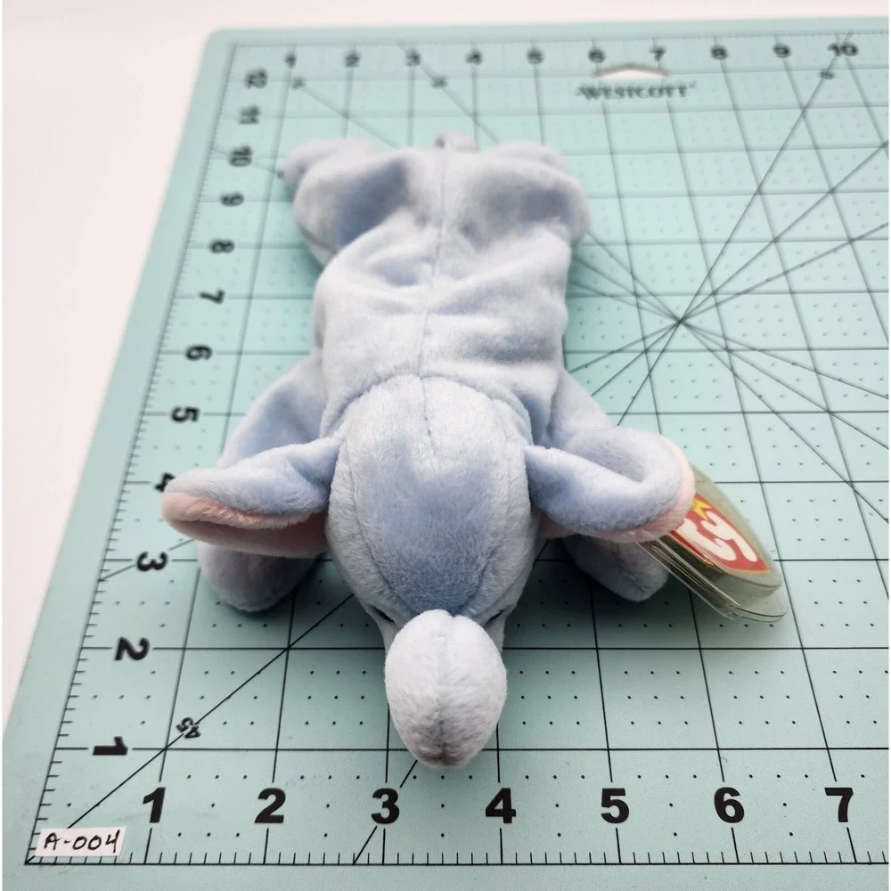 TY Beanie Baby - PEANUT the Elephant (light blue) (9‎ inch)